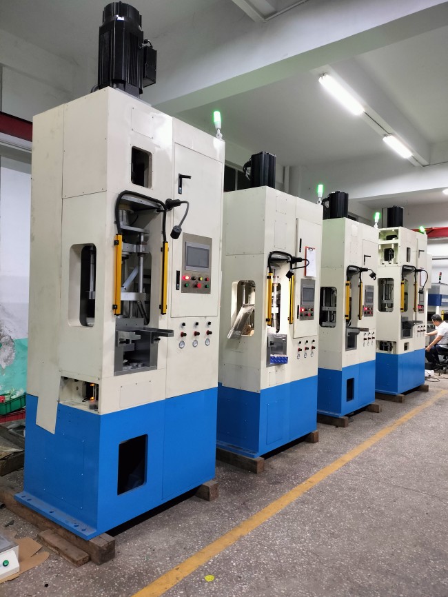 伺服粉末成型機(jī)-新材料、新技術(shù)、新工藝